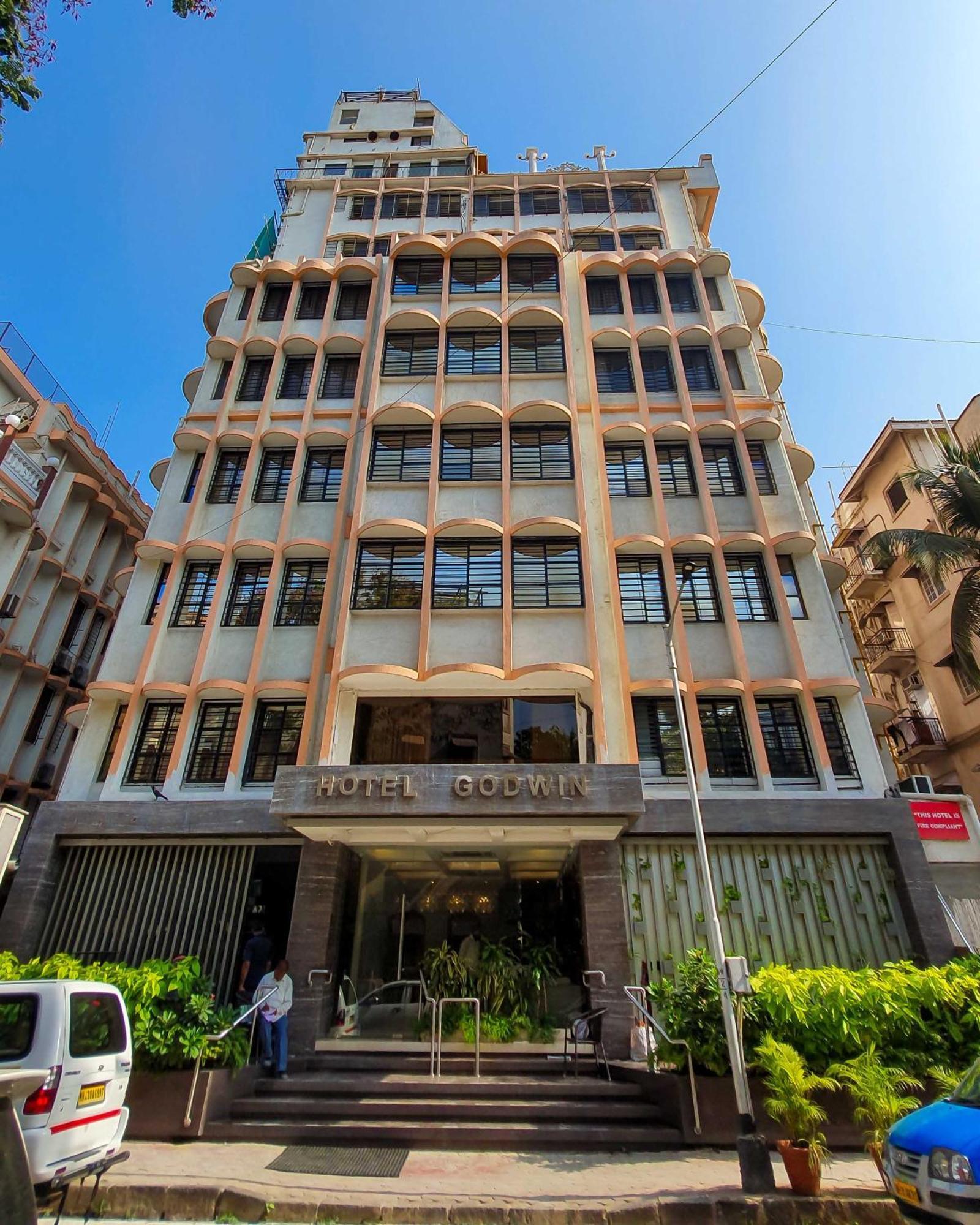 Hotel Godwin - Colaba Bombaim Exterior foto